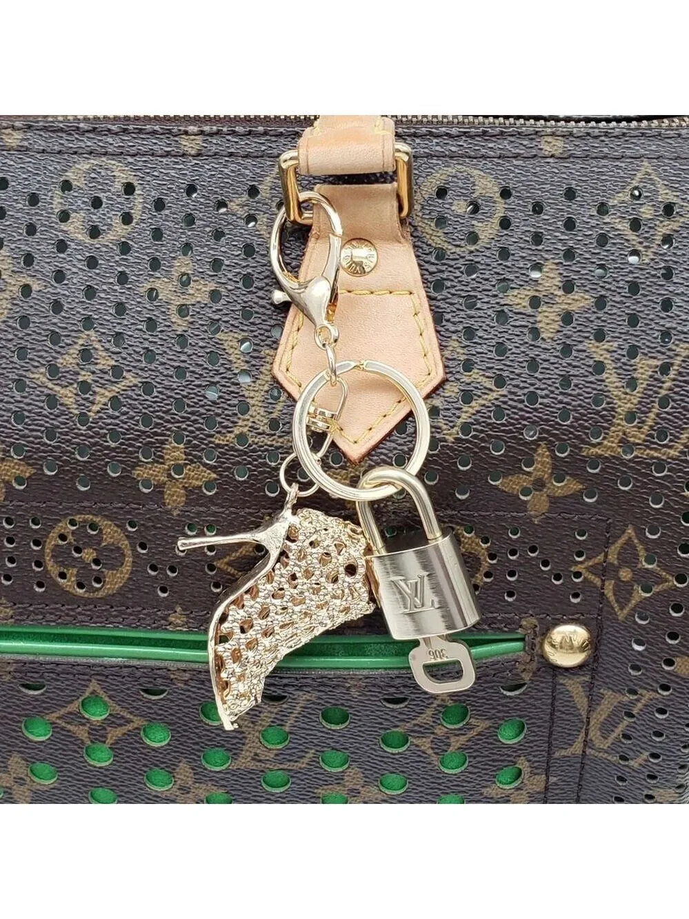 Authentic LV Gold Padlock & Key 🔑 Designer Bag Charm w/ Unbranded Shoe Keychain